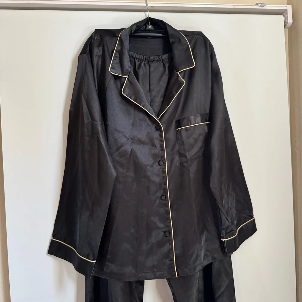 Jones New York Black Satin Pajama Set with Gold Trim